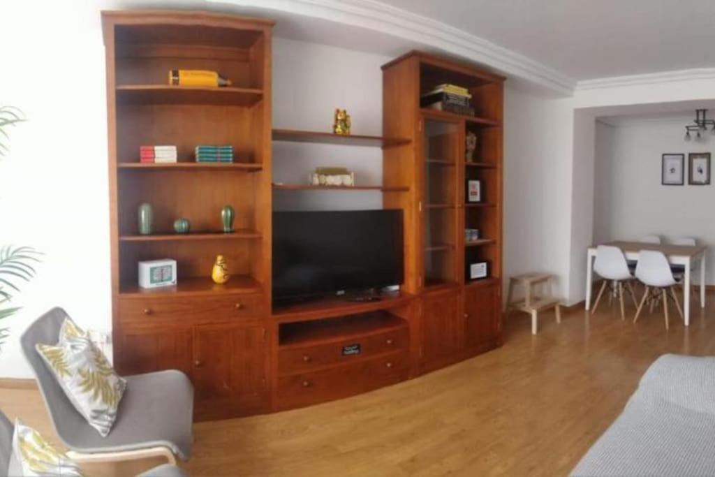 Apto 2 Habitaciones, Garaje Gratis Madrid Eksteriør billede