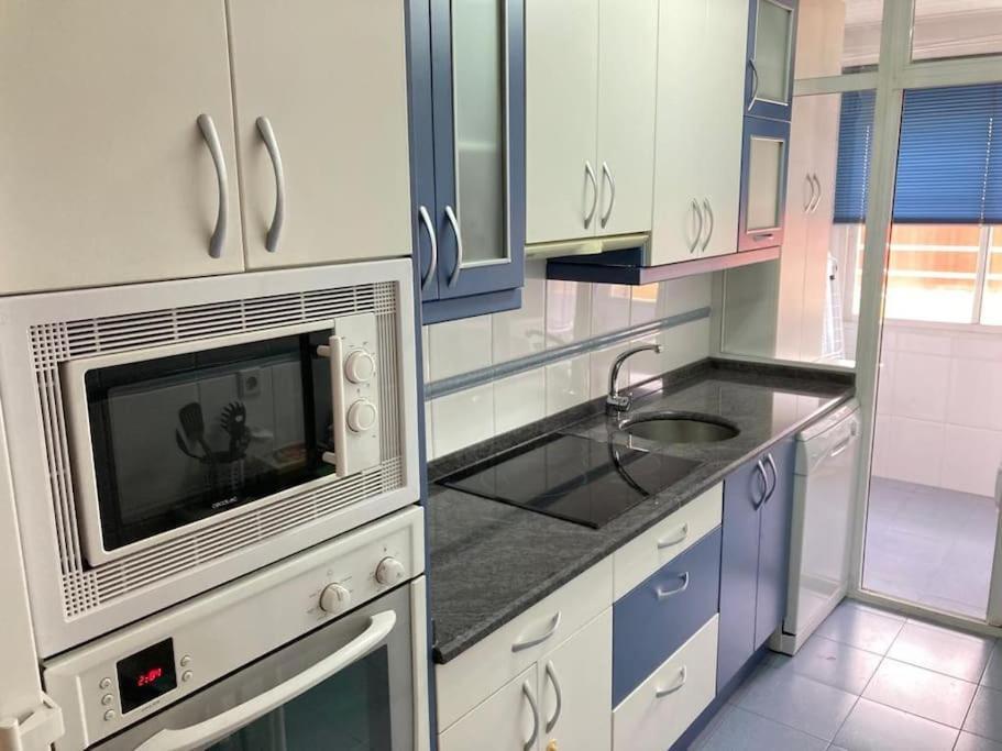 Apto 2 Habitaciones, Garaje Gratis Madrid Eksteriør billede